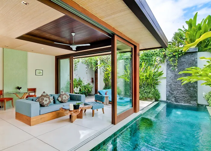 Maca & Bali Villa