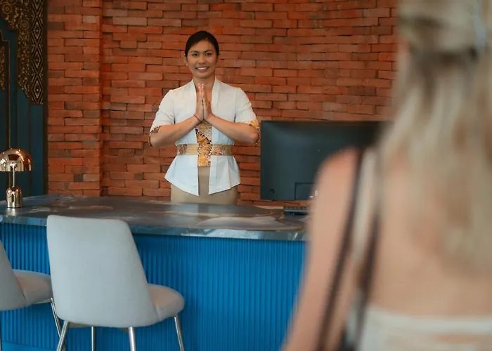Maca & Bali Seminyak (Bali)